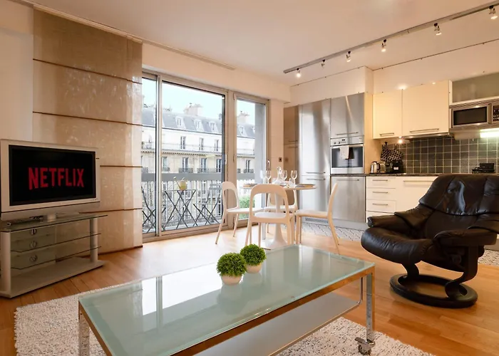 Luxury Flat Arc De Triomphe 4 Guests Париж